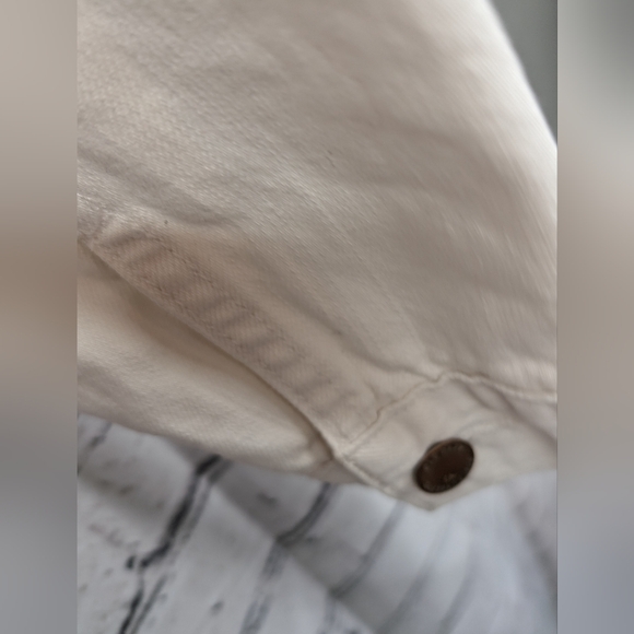 Old Navy white denim - Picture 2 of 5